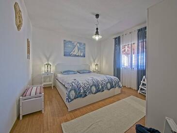 Apartmány s parkovištěm Postira, Brač - 22201