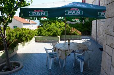 Tweekamerappartement Postira, Brac (A-22207-a(