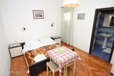 Sobe ob morju Medulin - 2221