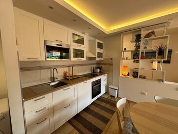 Apartmani s parkingom Jelsa, Hvar - 22211