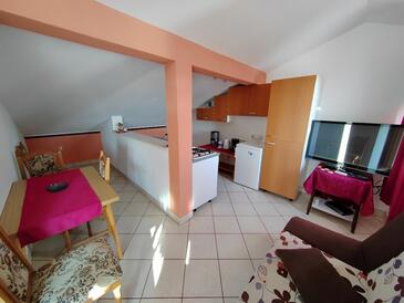 Appartementen met parkeerplaats Barbat (Rab) - 22217