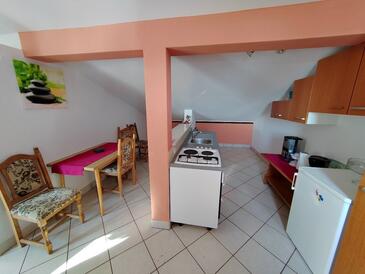 Apartments with parking space Barbat, Rab - 22217