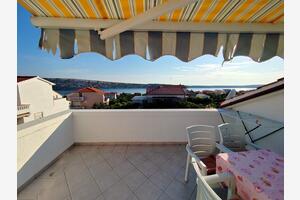 Appartamento di due stanze Barbat, Arbe - Rab (A-22217-c)