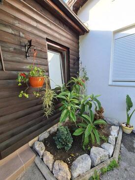 Ferienwohnungen mit Parkplatz Karlovac - 22225