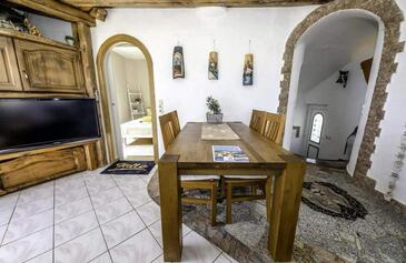 Apartments with parking space Banjol, Rab - 22226