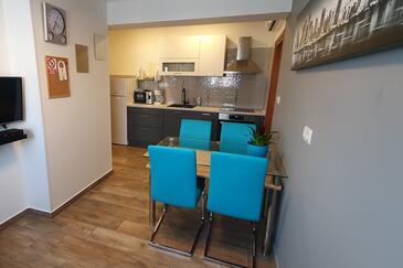 Apartmány pro rodiny s dětmi Lopar, Rab - 22227