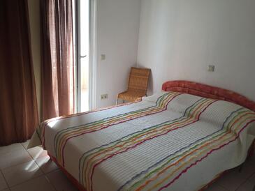 Appartementen met parkeerplaats Kastel Novi, Kastela - 22244