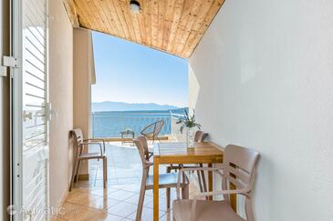 Apartmanok parkolóhellyel Zivogosce - Blato, Makarska - 22253