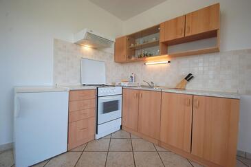 Apartmanok parkolóhellyel Kremenići, Krk - 22269