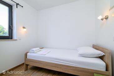 Apartments with parking space Premantura, Medulin - 2228