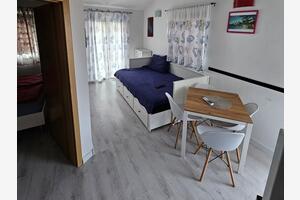 Jednoizbový apartmán Podgora Jednoizbový apartmán Podgora, Makarská - Makarska (A-22286-e)