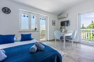 1-Zimmer-Ferienwohnung Dramalj, Crikvenica (A-22291-b)