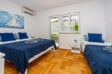 Apartmaji s parkingom Dramalj, Crikvenica - 22291