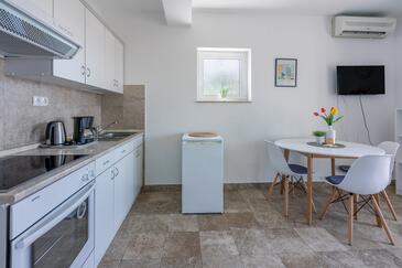 Apartmaji s parkingom Dramalj, Crikvenica - 22291