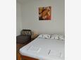 Dramalj, Bedroom in the apartment, air condition available, (pet friendly) and WiFi.