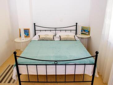 Apartmanok családok részére medencével Razanac, Zadar - 22306