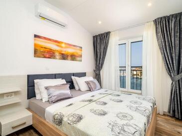 Apartmány s bazénom pre rodiny Pomena, Mljet - 22317