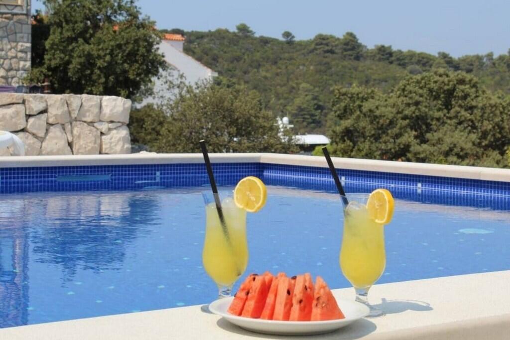 Appartamenti con piscina per famiglie Pomena, Mljet - 22317