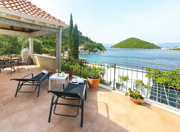 Trojizbový apartmán Prožurska Luka, Mljet (A-22335-a(