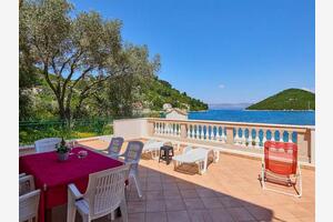 Three bedroom apartment Prožurska Luka, Mljet (A-22338-a(