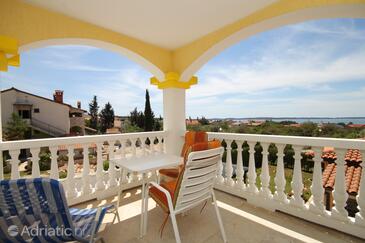 Rooms with a swimming pool Peroj, Fažana - 2235