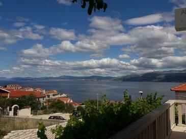 Jednopokojový apartmán Postira, Brač (A-22356-a)
