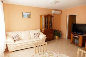 Egyszobás apartman Supetarska Draga - Donja Egyszobás apartman Supetarska Draga - Donja, Rab (A-22365-c)