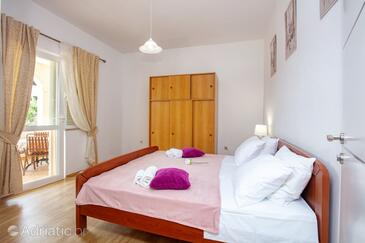 Lejlighedens parkeringsplads Pakostane, Biograd - 22375