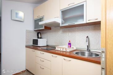 Lägenheter med parkering Pakostane, Biograd - 22375