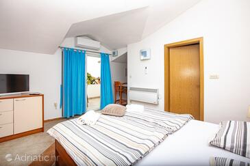 Apartamentos con parking Pakostane, Biograd - 22375