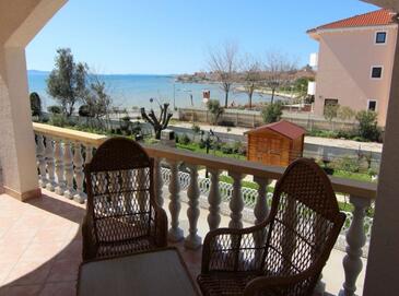 Apartmaji ob morju Privlaka, Zadar - 22380 Adriatic.hr