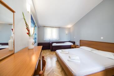 Apartmani uz more Tučepi, Makarska - 22384