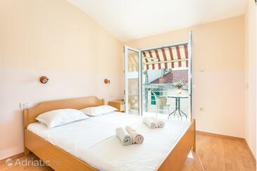 Appartamenti accanto al mare Tucepi, Macarsca - Makarska - 22384