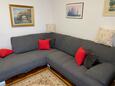 Podgora, Living room in the apartment, air condition available and WiFi.