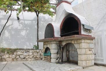 Apartmaji s parkingom Novi Vinodolski - 22393 Adriatic.hr