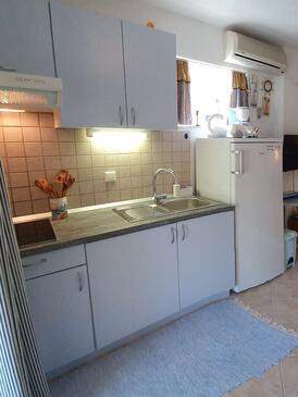 Appartementen aan zee Murter - 22397