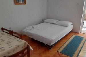 Jednopokojový apartmán Drašnice Jednopokojový apartmán Drašnice, Makarská - Makarska (A-22398-a)