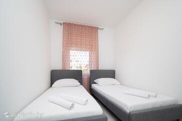 Appartamenti con parcheggio Pogliana - Povljana, Pago - Pag - 224