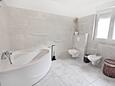 Buroli, Baño 1 en alojamiento de tipo house, WiFi.