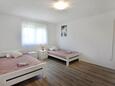 Buroli, Dormitorio 2 en alojamiento de tipo house, aire acondicionado disponible y WiFi.