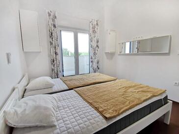 Ferienhaus mit Pool Fratrici, Umag - 22401