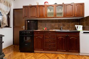 Ferienwohnungen mit Parkplatz Pinezici, Krk - 22403