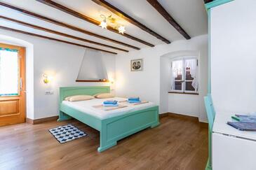 Ferienwohnungen am Meer Baska, Krk - 22409