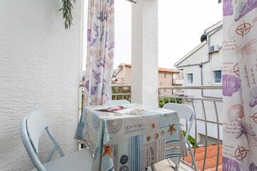 Ferienwohnungen mit Parkplatz Baska, Krk - 22413