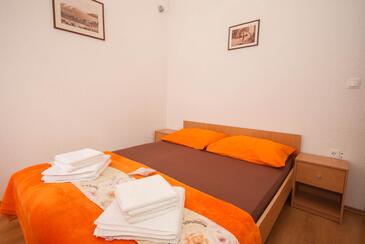 Appartamenti con parcheggio Baska, Veglia - Krk - 22414