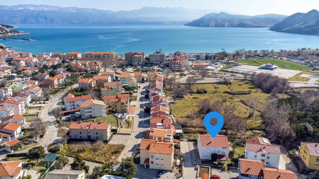 Ferienwohnungen mit Parkplatz Baska, Krk - 22415