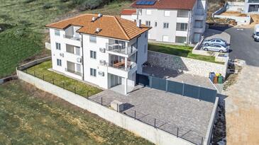 Ferienwohnungen Mit Parkplatz Baska, Krk - 22416 - Baška