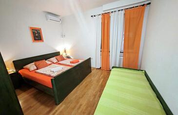 Lejligheder ved havet Barbat, Rab - 22424