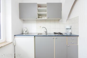 Apartments with WiFi Rovinj - 2243