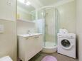Ванная комната Hvar, Ванная комната в размещении типа apartment, WiFi.